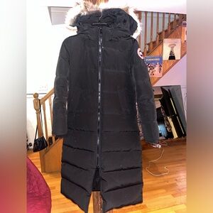 Black Canada Goose Winter Coat Woman’s